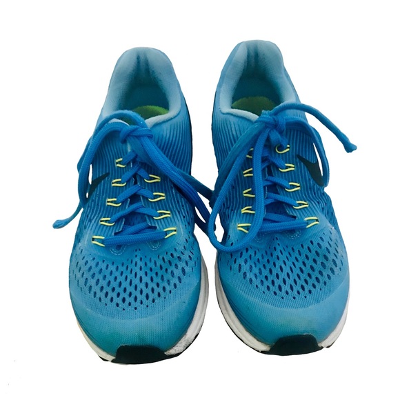 girls nike pegasus
